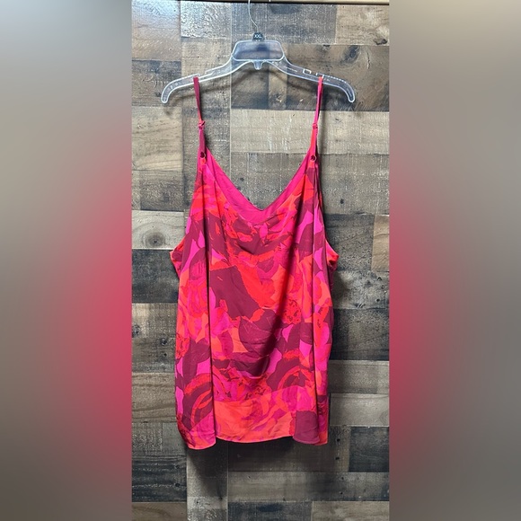 NEW Torrid Women’s Shady Rose Floral Sophie Chiffon Swing Cami Size 6X - Picture 2 of 3